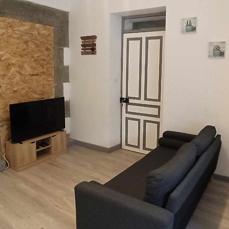 Relais De La Tour Apartment Callac ภายนอก รูปภาพ